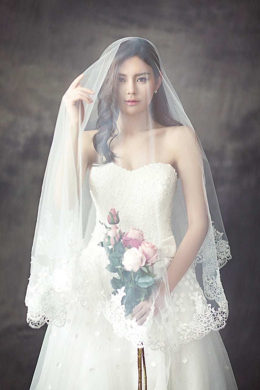 wedding dress, fashion, bride-1486260.jpg